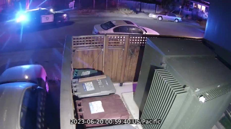 5TUE-OAK-BIZ-BREAK_INS_00.01.33.26.jpg