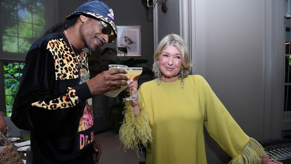 Snoop-Dogg-and-Martha-Stewart.jpg