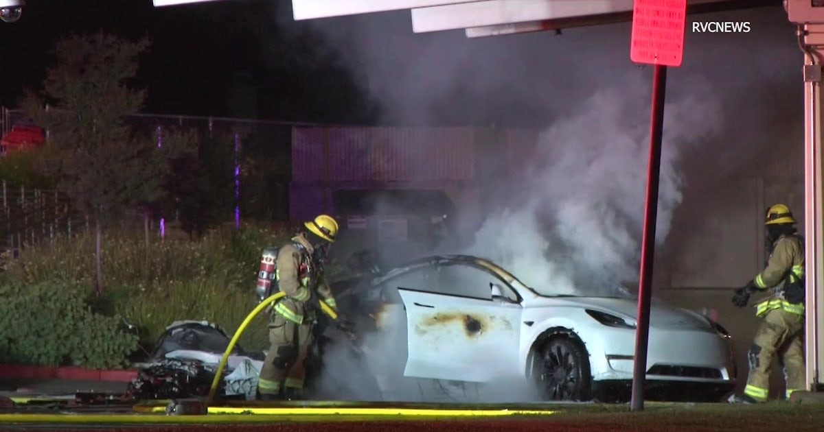 3 killed, 1 injured in fiery crash in Murrieta | FOX 11 Los Angeles