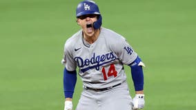 Dodgers bring back Kiké Hernández via trade with Red Sox