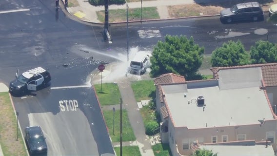 LAPD looking for stolen vehicle suspect who fled after pursuit crash
