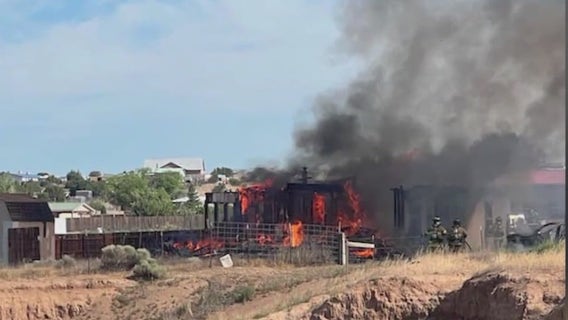 Plane headed to Santa Monica crashes in New Mexico; 1 dead