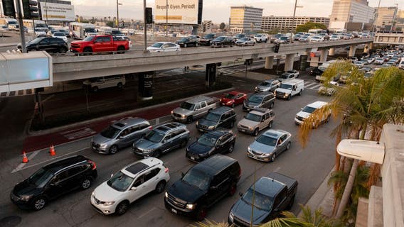 Major injury crash at LAX impacts traffic