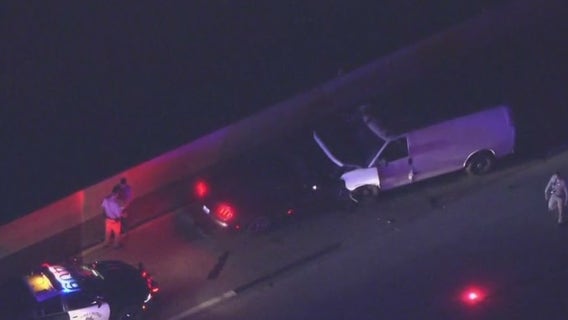 2 cars collide head-on on 14 Freeway in Santa Clarita