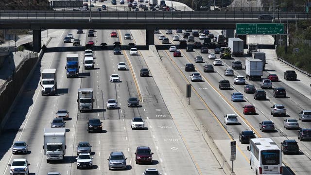 OCTA to decide fees for new 405 Fwy express lanes