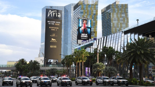 Las Vegas police officer going on trial over $165k stolen in 3 casino heists