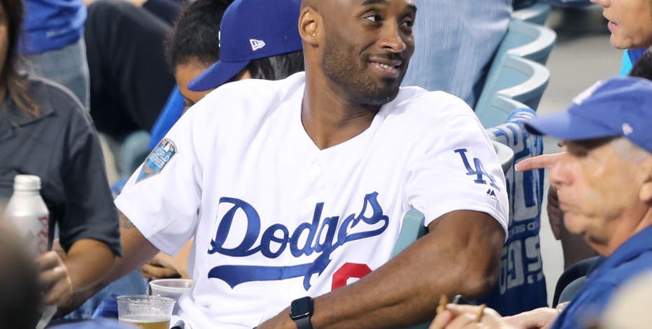 Dodgers to give away Kobe Bryant-themed jerseys - ESPN