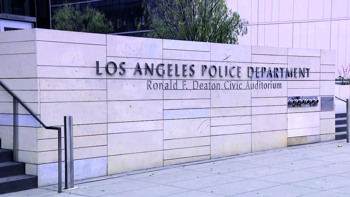 2 LAPD officers accused of COVID unemployment fraud