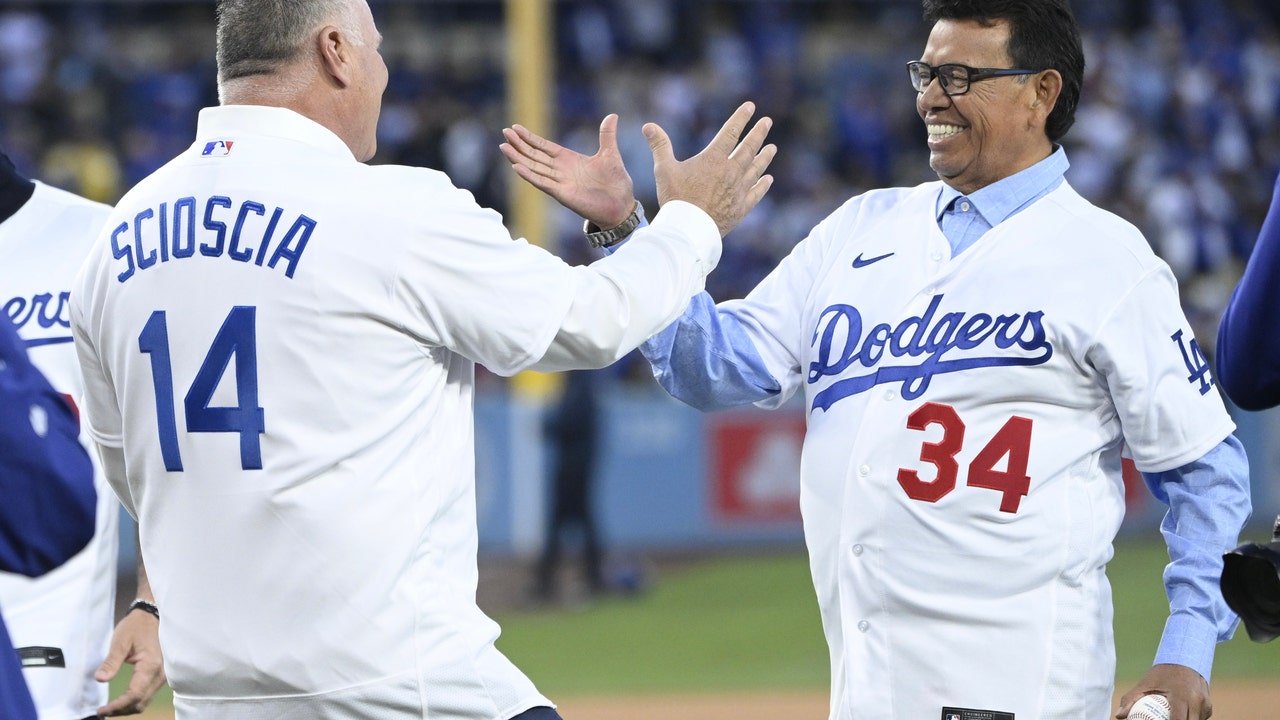 Dodgers celebrate Fernando Valenzuela's number retirement - Los Angeles  Times