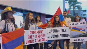 Demonstrators demand Schiff do more for Artsakh