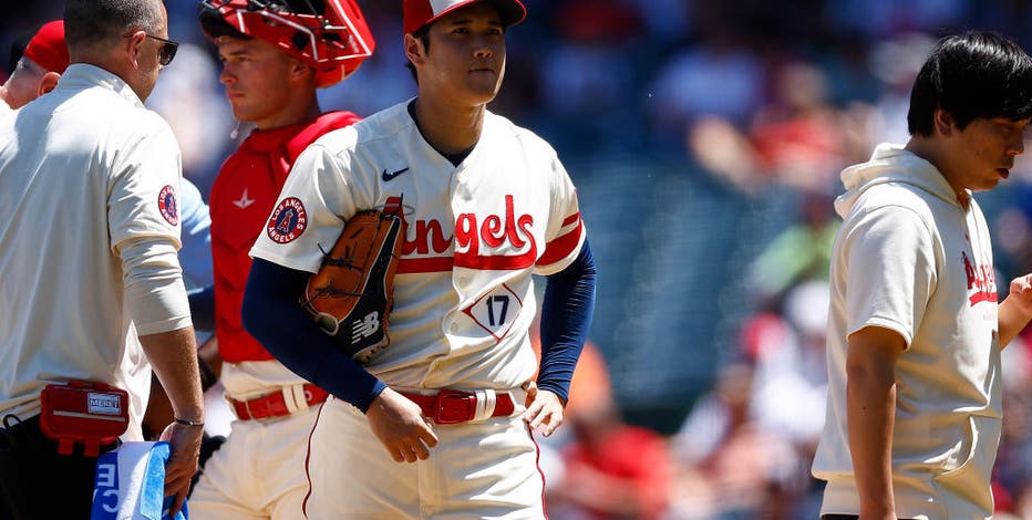 Baseball star Shohei Ohtani's return unknown after elbow injury : NPR