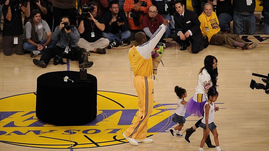 NBA Playoffs, Los Angeles Lakers Kobe Bryant (24) victorious with wife Vanessa Bryant and daughters (L-R) Gianna and Natalia after MVP award ceremony before Game 2 vs Utah Jazz, Los Angeles, CA 5/7/2008 (Photo by John W. McDonough/Sports Illustrated via Getty Images)