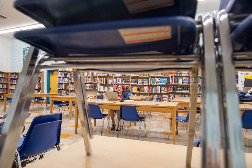 LAUSD officials visit students' homes in effort to improve classroom attendance