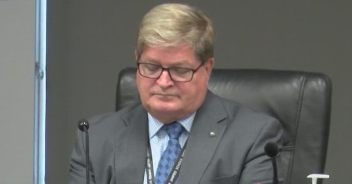 Superintendent of Moreno Valley schools fired | FOX 11 Los Angeles