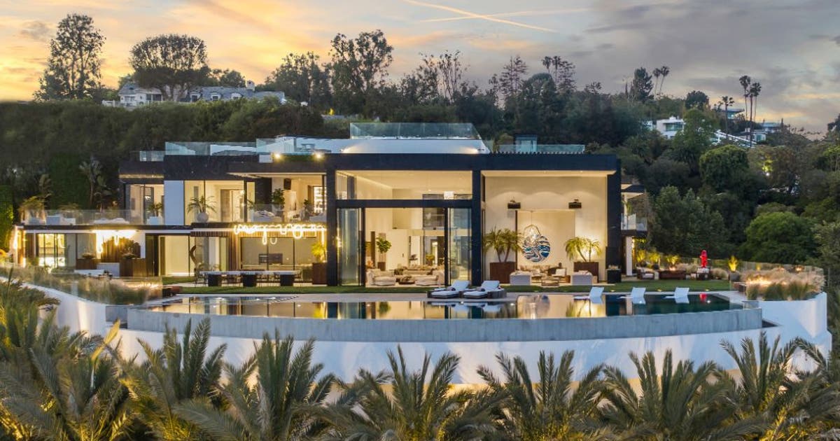 $2B Powerball winner buys new Bel Air mansion; take a look inside | FOX 11 Los Angeles