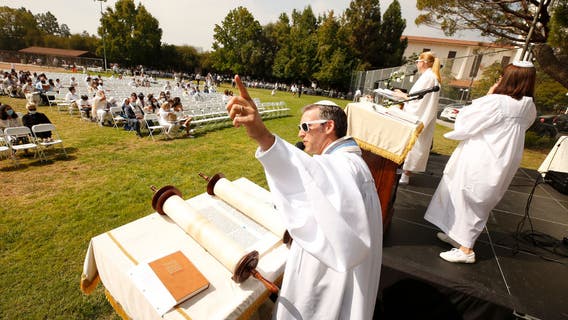 Yom Kippur 2023: Free services available in LA County