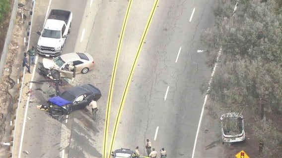 Shooting reportedly breaks out after 3-car crash in Ladera Heights area
