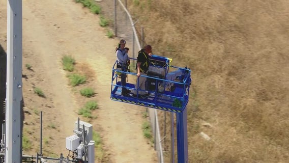 Trapped workers rescued at 150 feet up from stuck hydraulic lift in Riverside County