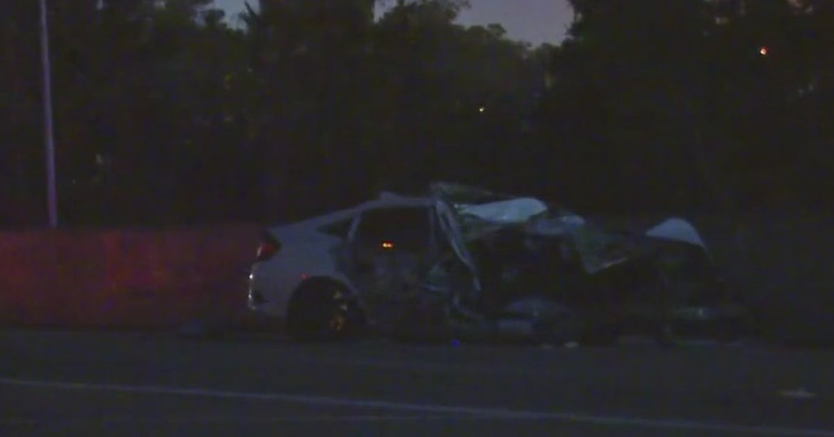 Woman killed in crash involving ambulance on 710 Freeway in Long Beach ...