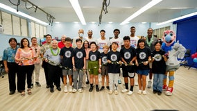 LA Clippers open technology lab at Honolulu middle school