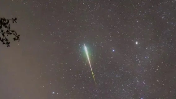 Orionid Meteor Shower peaks this weekend: Earth passes through Halley's Comet dust