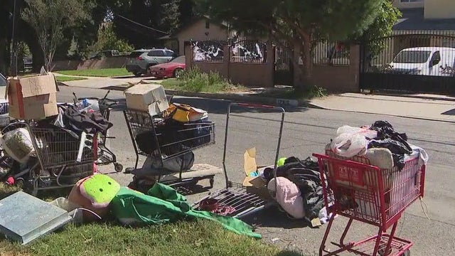 Valley Glen residents continue to deal with homeless encampment issue