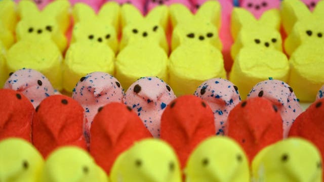 Newsom signs new California laws, including ban on 'toxic' food additives