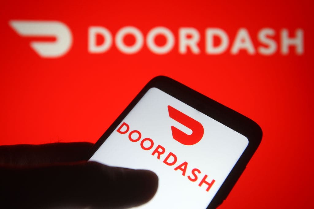 DoorDash giving away $100K in gifts to buyers who prove their holiday package will be late