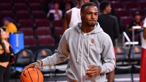 Bronny James warms up with USC teammates for 1st time since health scare