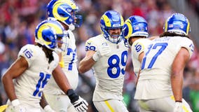 Stafford tosses season-high 4 TDs, Rams roll to 37-14 win over Cardinals