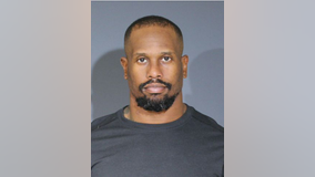 Von Miller accused of grabbing neck, pushing pregnant girlfriend in Dallas, police say