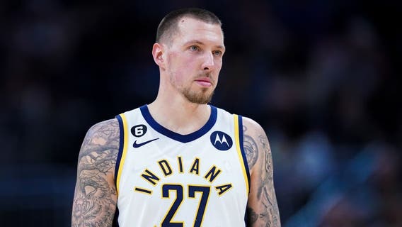 Daniel Theis planning to sign with LA Clippers after Pacers buyout: report