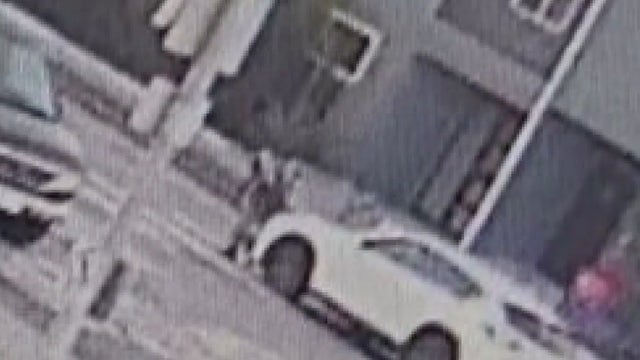 Woman struck and killed in Arlington Heights
