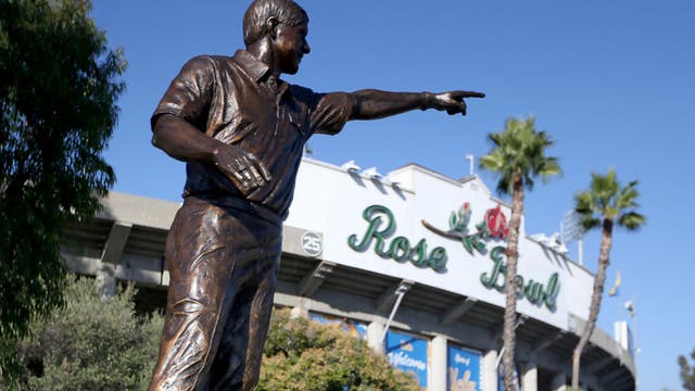 Colorado football locker room theft: 4 Riverside County high school students identified as suspects