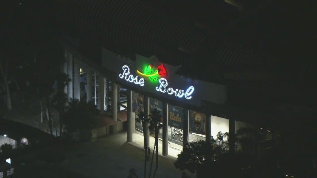 Colorado football players get some of their stuff back after Rose Bowl robbery; Suspects ID'ed as minors