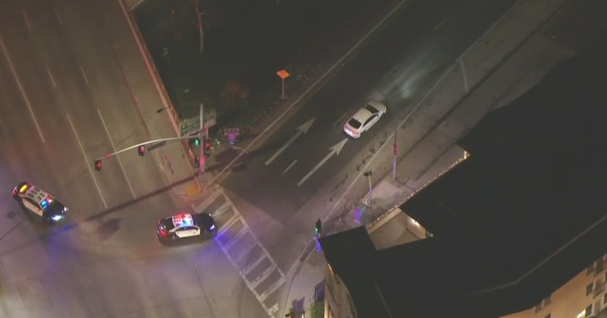 LA police chase suspect evades officers in high-speed chase on 10 ...