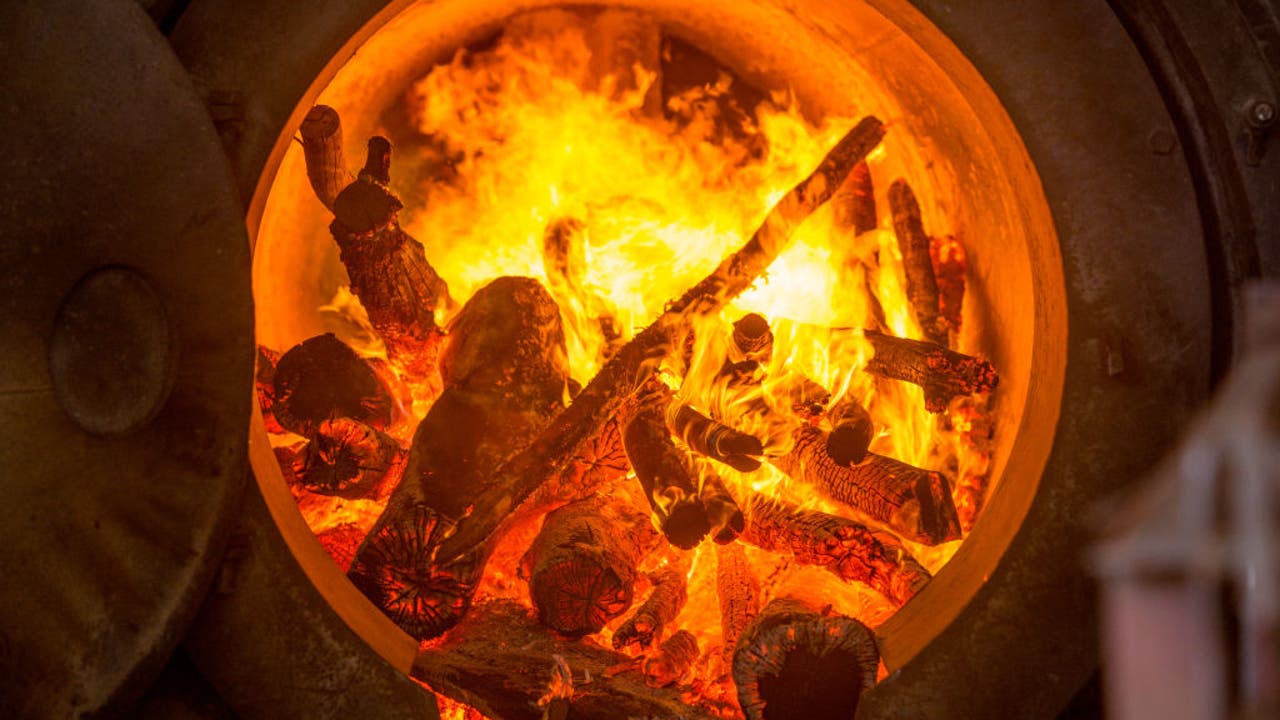 南加州发布圣诞节禁止燃烧木材的法令