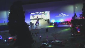 5 arrested, 2 injured after hundreds of kids cause disturbance at Del Amo mall in Torrance