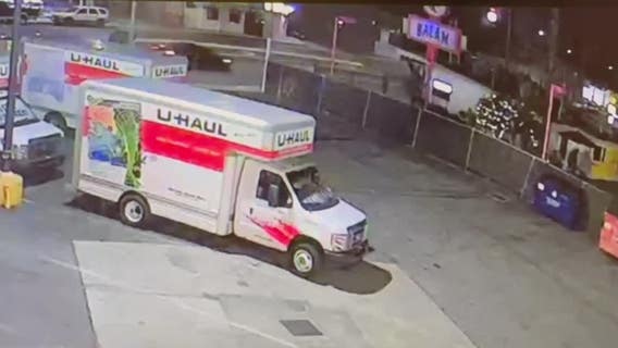 Car crashes into Lynwood restaurant, owner asking for donations to repair extensive damage