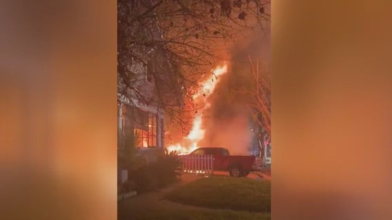 1 dead, 2 critically injured in Boyle Heights house fire