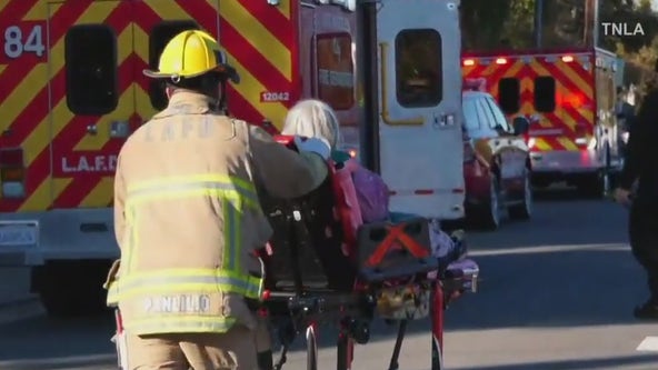 1 person suffering burns following Woodland Hills house fire
