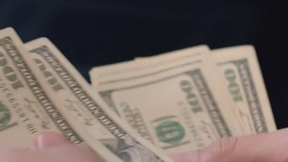 Rules when it comes to tipping around the holidays