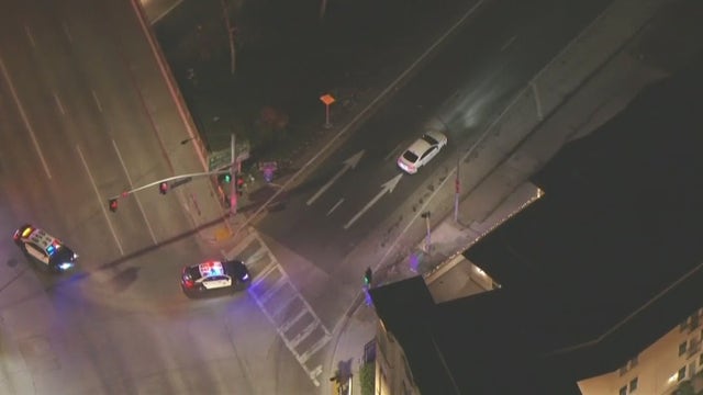 LA police chase suspect evades officers in high-speed chase on 10 Freeway