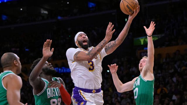 Anthony Davis' 40 points not enough in Lakers' loss to Celtics on Christmas