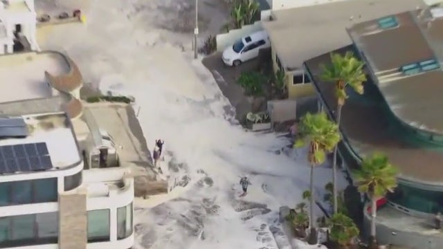High surf pounds SoCal coast, floods streets in Ventura County