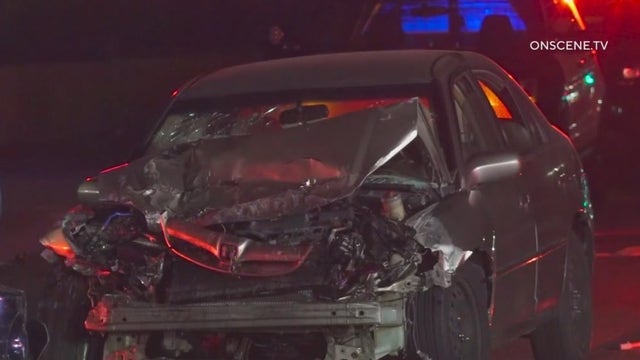 Suspected DUI driver crashes into at least 2 others involved in separate crash: Police