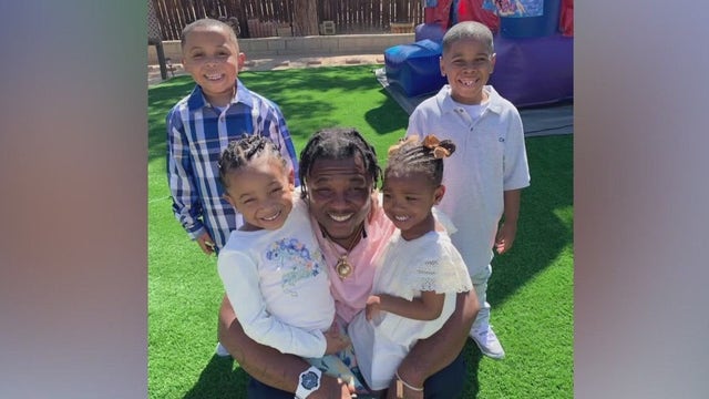 Father of 4 shot and killed while sitting in car in South LA was out buying Christmas presents