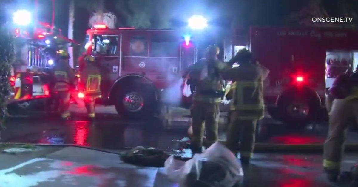 Hollywood house fire injures 3 including firefighter | FOX 11 Los Angeles