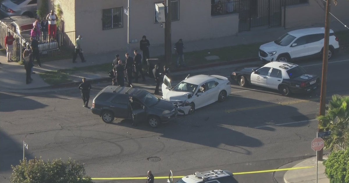 Another police chase ends in a crash near South Los Angeles | FOX 11 ...