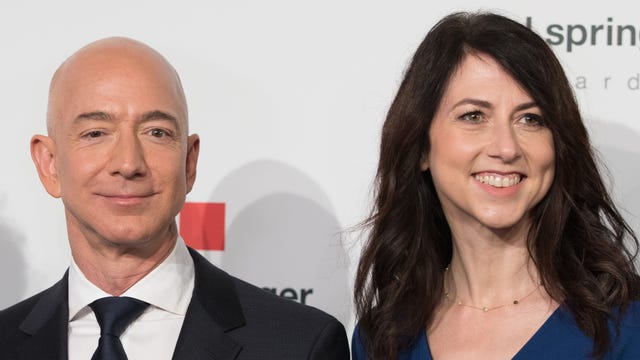 MacKenzie Scott sold $10.4 billion in Amazon shares in 2023